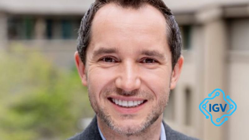 Imagem de capa para Golpe fatal em Atenas: Professor da UC Berkeley é assassinado e polícia prende cinco acusados