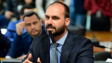 Imagem de capa para PT pede ao STF responsabilização e cassação do mandato de Eduardo Bolsonaro após tarifas dos EUA