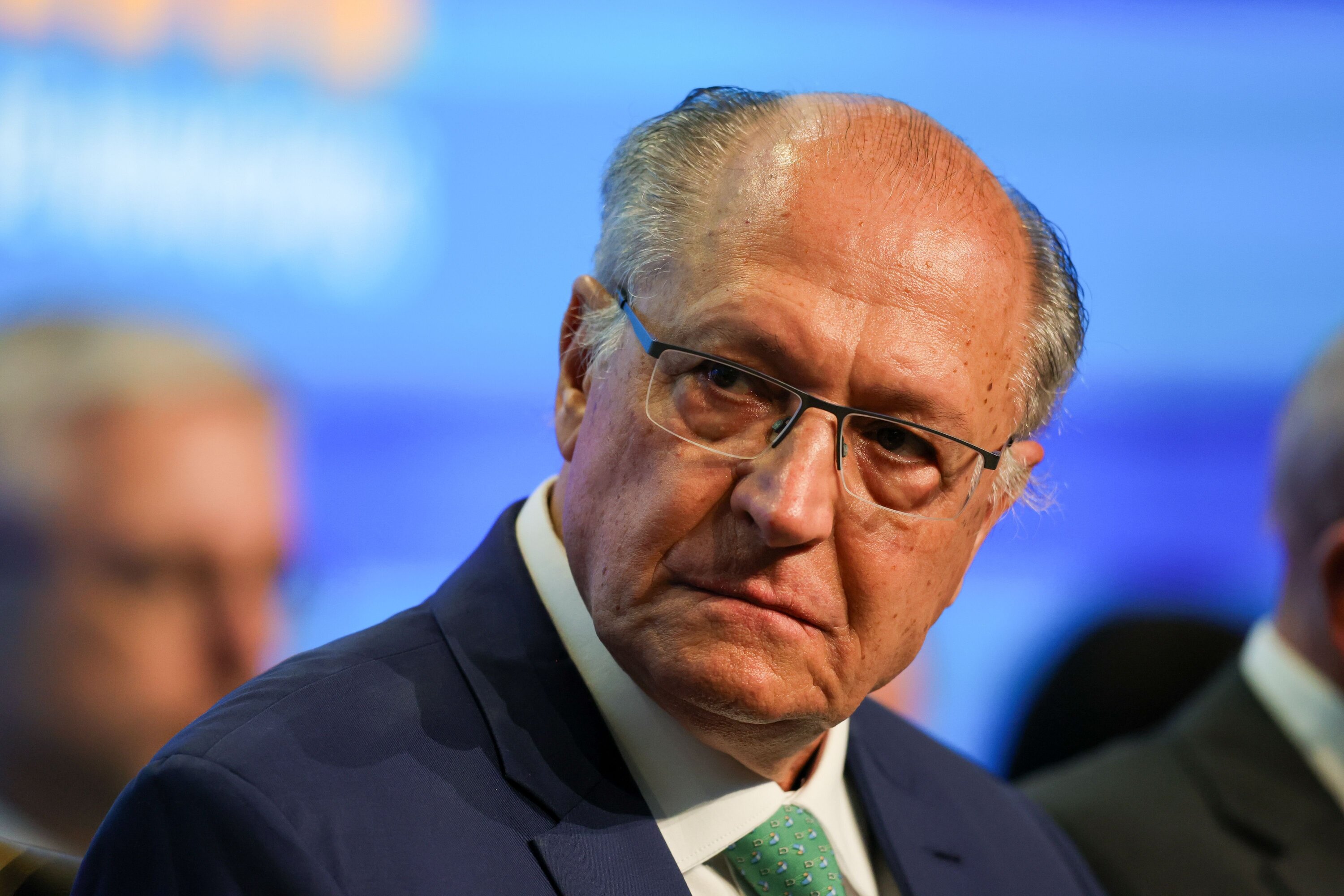 Imagem de capa para Governo se reúne com setores produtivos para discutir tarifas dos EUA