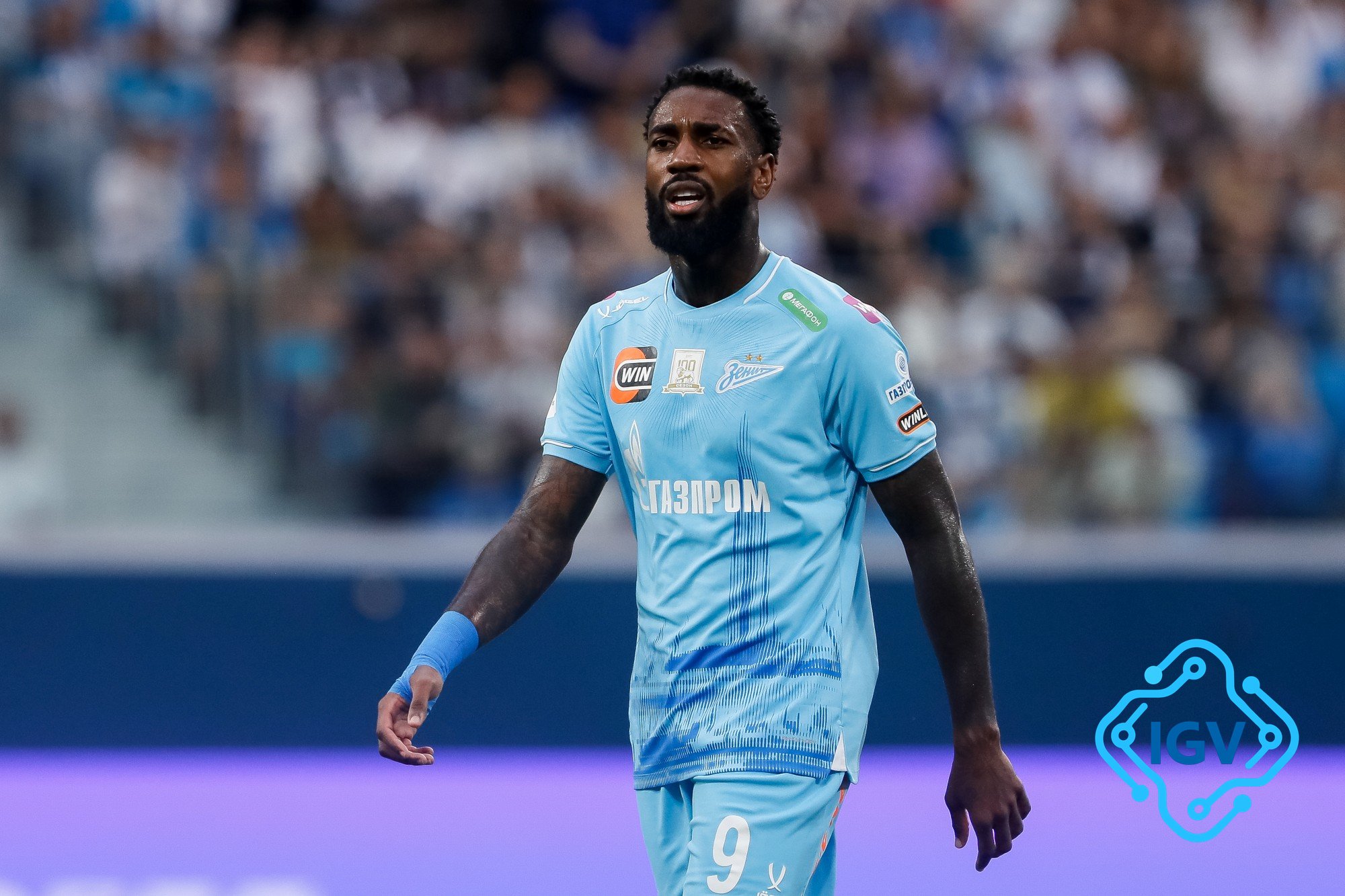 Imagem de capa para Gerson inicia trajetória no Zenit com estreia discreta