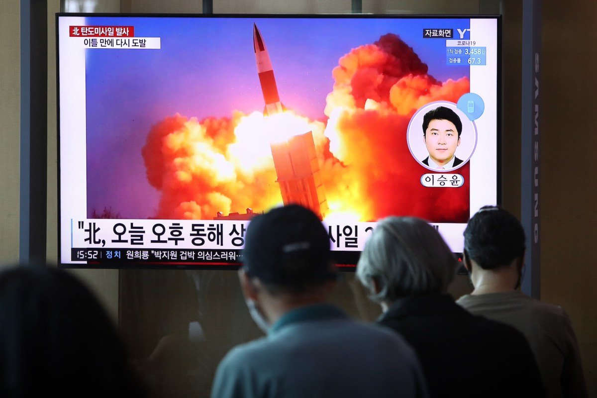 Imagem de capa para Hackers da Coreia do Norte são responsáveis por record de roubos de criptomoedas em 2025