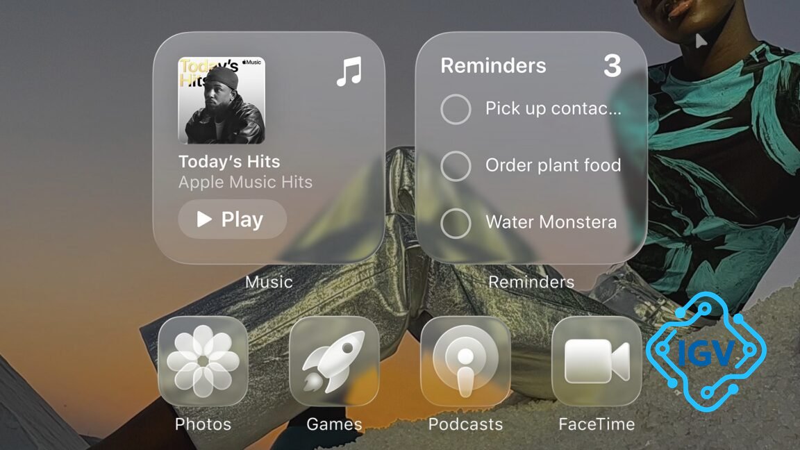 Imagem de capa para Apple processa YouTuber por vazamento do iOS 26 e design Liquid Glass