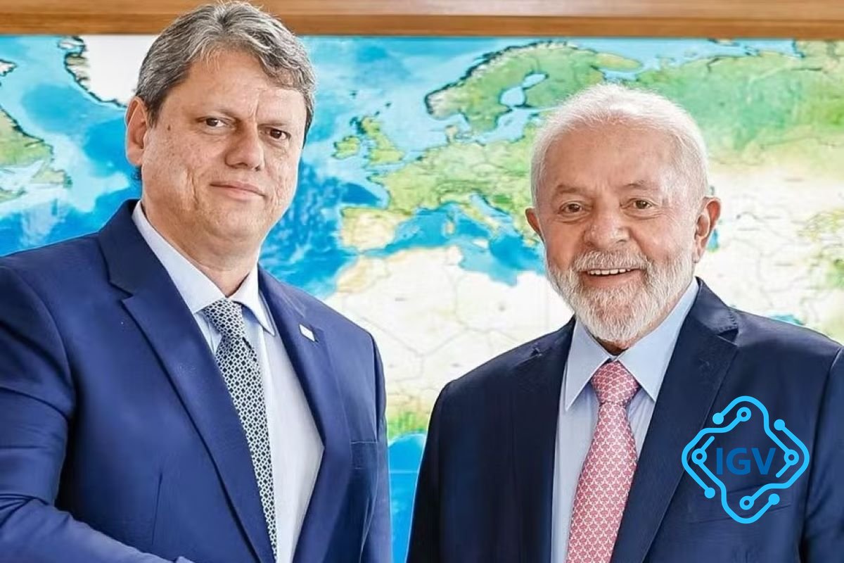 Imagem de capa para Lula evita atacar Tarcísio para não alavancar sua popularidade