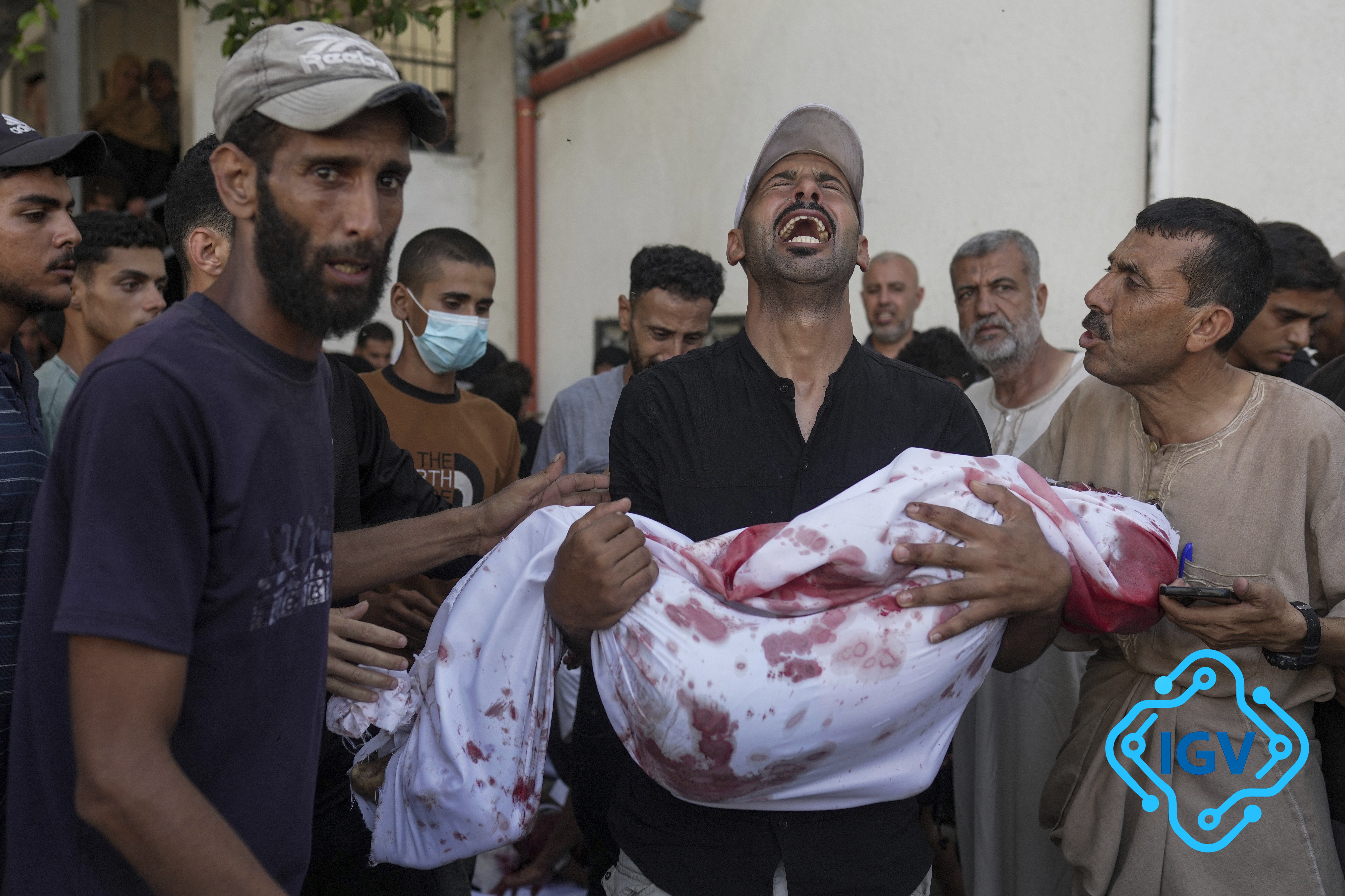 Imagem de capa para Israel evacua áreas de Gaza em meio à crescente crise humanitária