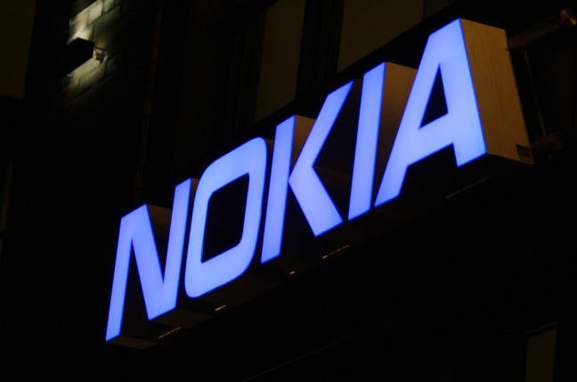 Imagem de capa para A História do Symbian OS: O Sistema Operacional dos Celulares que não quis Parar