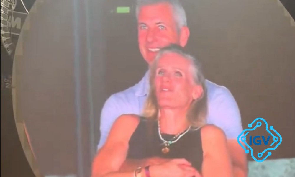 Imagem de capa para CEO da Astronomer é flagrado em 'kiss cam' durante show do Coldplay e empresa abre investigação