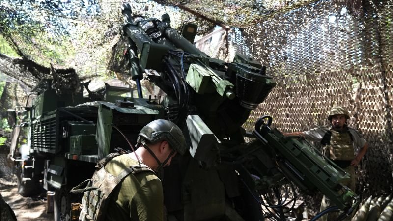 Imagem de capa para Guerra na Ucrânia: Russia aproveita pausa das sanções dos EUA para avançar