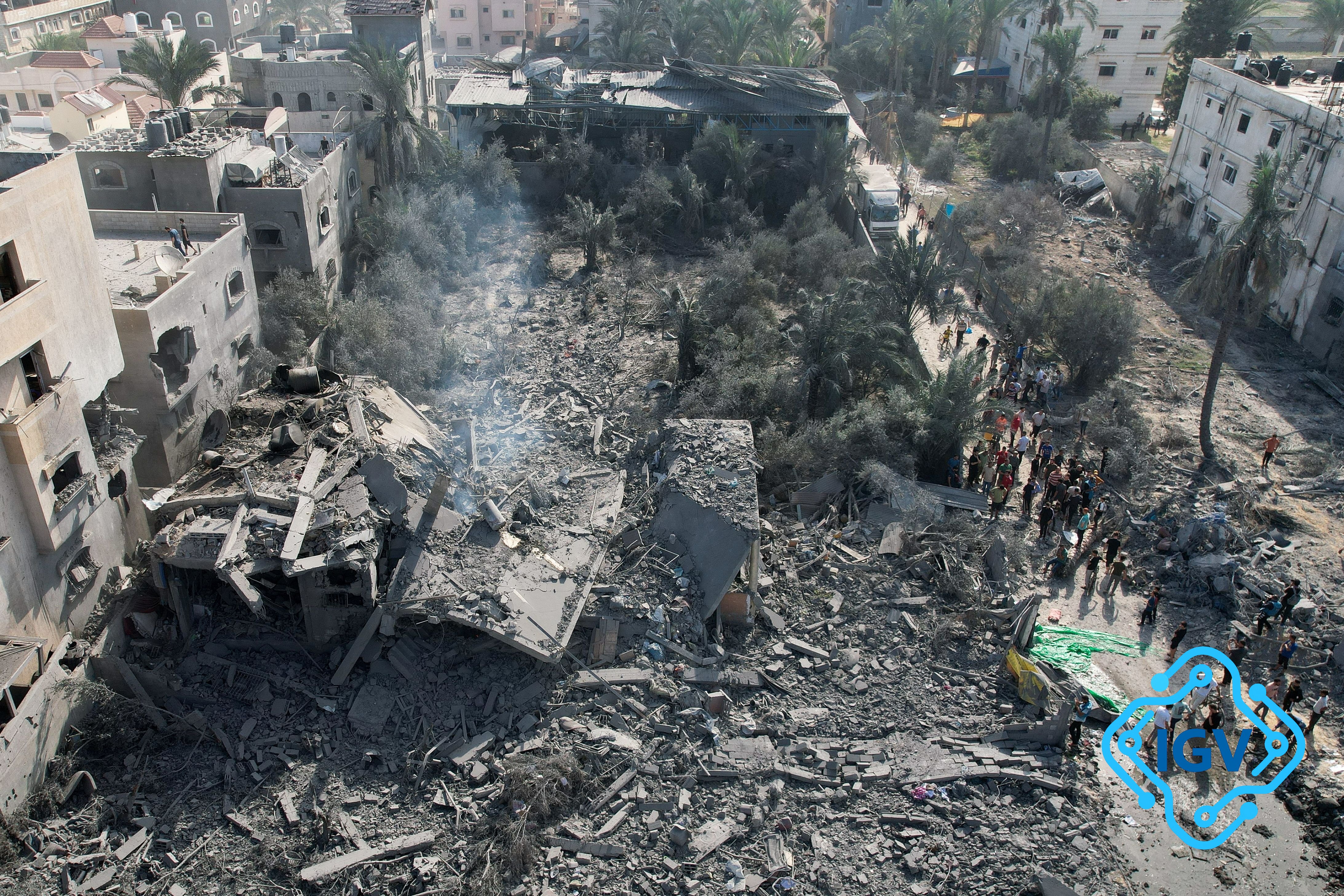 Imagem de capa para Israel inicia operação terrestre no centro de Gaza pela primeira vez